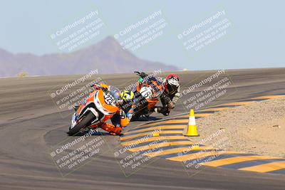 media/Oct-07-2023-CVMA (Sat) [[f84d08e330]]/Race 13 500 Supersport-350 Supersport/